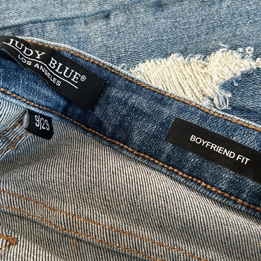 Judy Blue High Waist Boyfriend Fit Size 9/29 JB88196 NWT - Picture 3 of 9